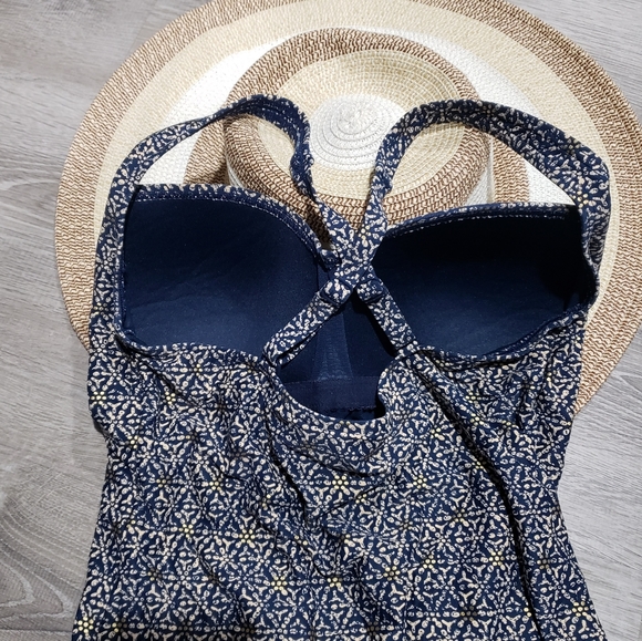 NipTuck Navy Nautical Foil Joanne Twist Front Tummy Control One Piece Swimsuit - Picture 7 of 9